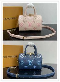Picture of LV Lady Handbags _SKUfw138371101fw